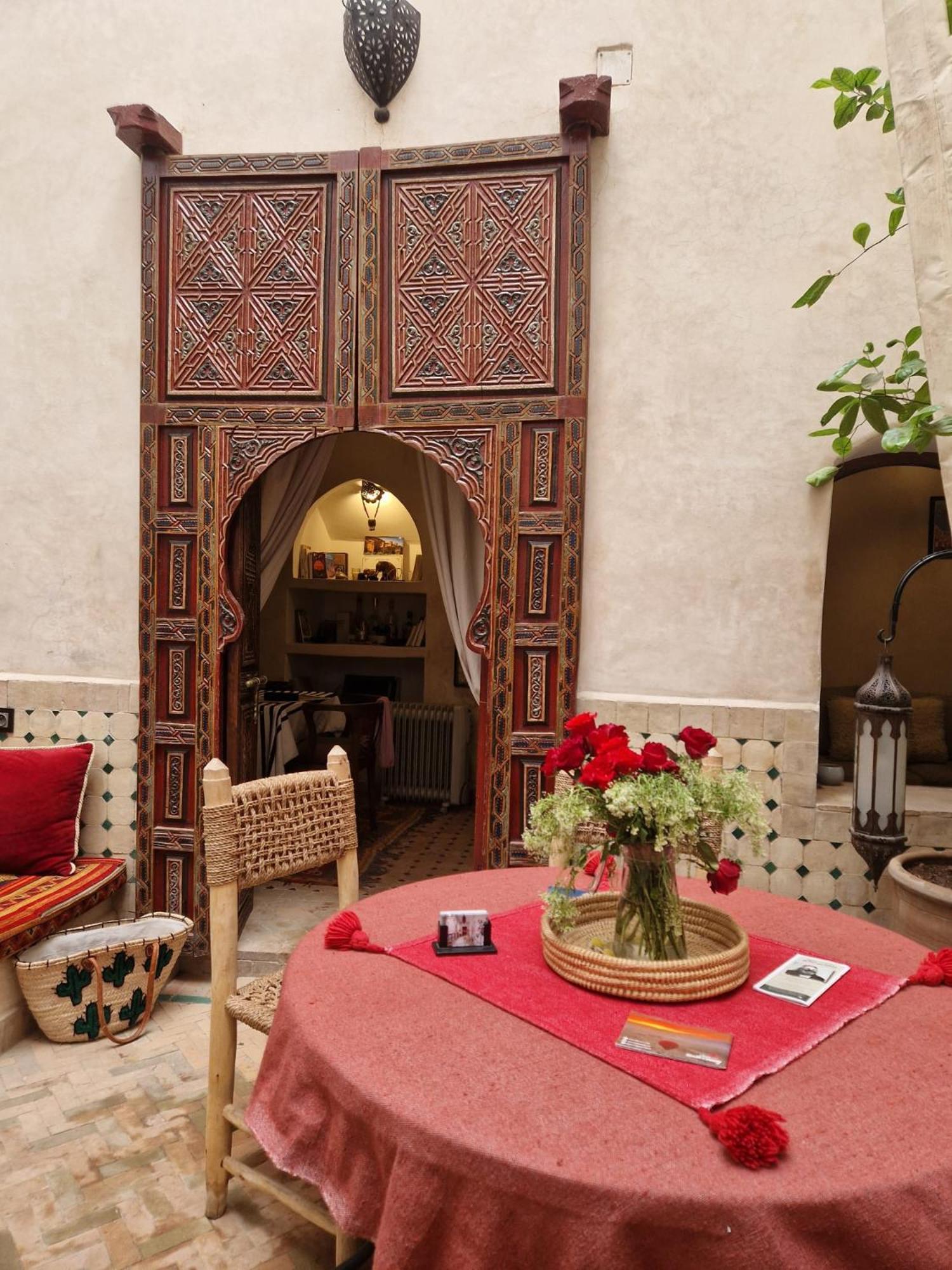 فندق مبيت وإفطار Dar Al Amal *