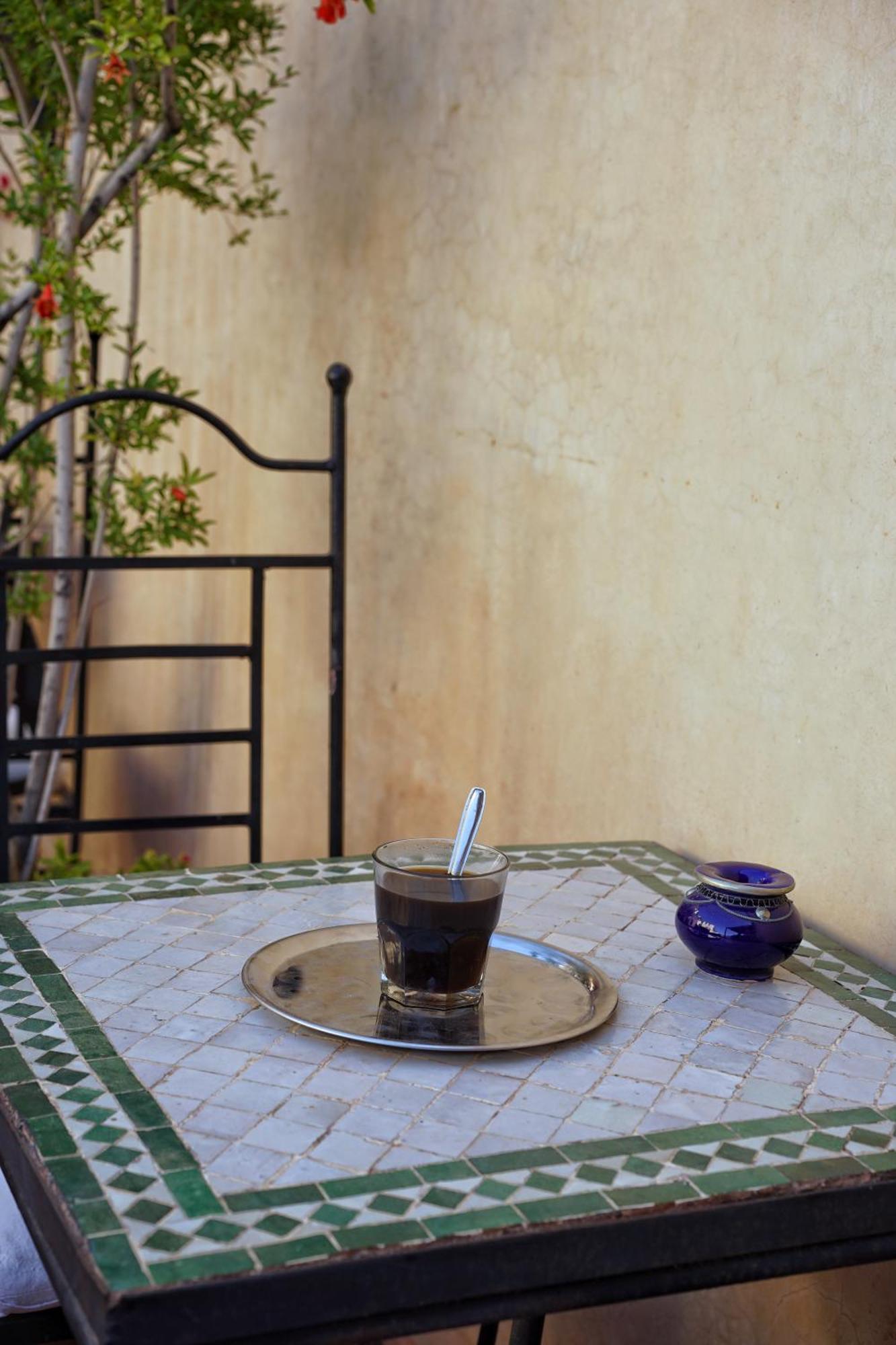 فندق مبيت وإفطار Dar Al Amal *